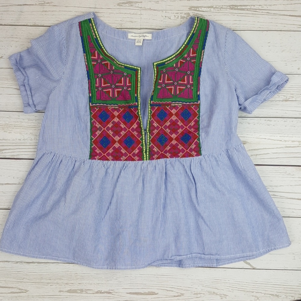 AE Crop Top Embroidered Boho pinstripe XS